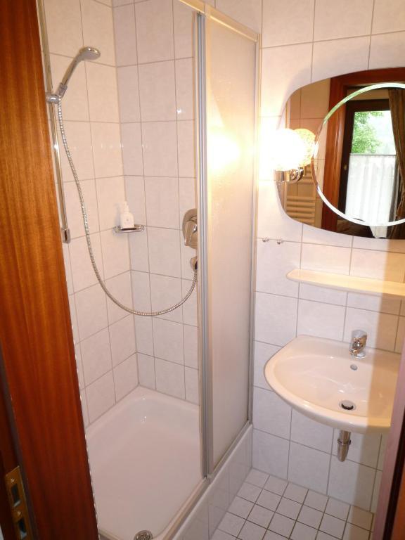 Hotel Garni Zeranka Ruhpolding Rum bild
